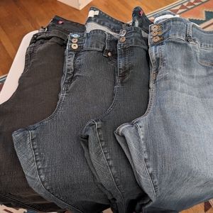 Torrid 26XS Jeggings Stretch Denim - 4 Pairs